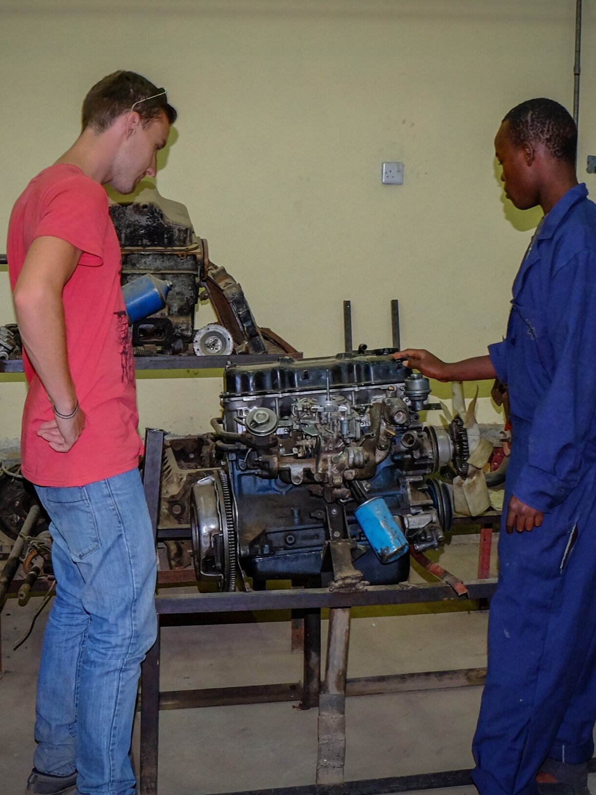 A vocational training student and an OnCourse volunteer